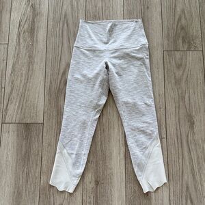 Lululemon Wunder Under Crop II Special Edition Scallop 23" size 6